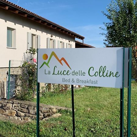 Bed and Breakfast La Luce Delle Colline Serravalle delle Langhe Exterior foto