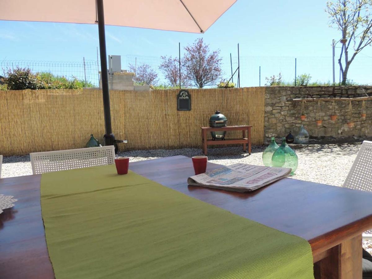 Bed and Breakfast La Luce Delle Colline Serravalle delle Langhe Exterior foto